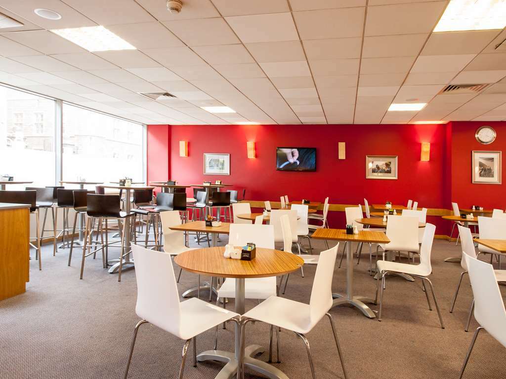 Hotel Travelodge Central City Road