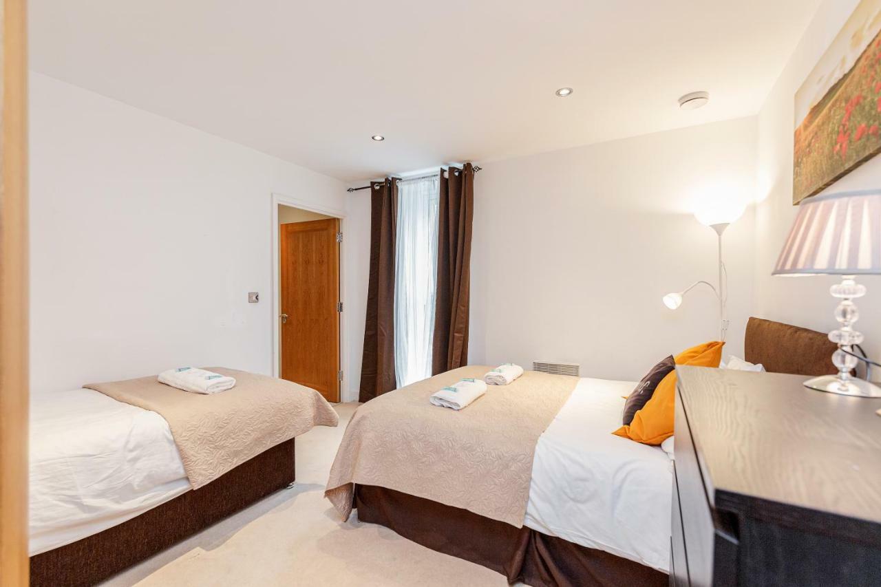 Premium Excel 3 & 2 Bedrooms