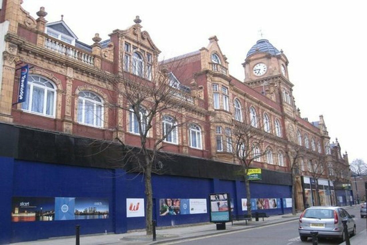 Travelodge Woolwich 3*