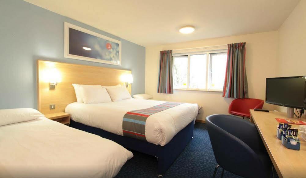 Hotel Travelodge Central City Road Londres