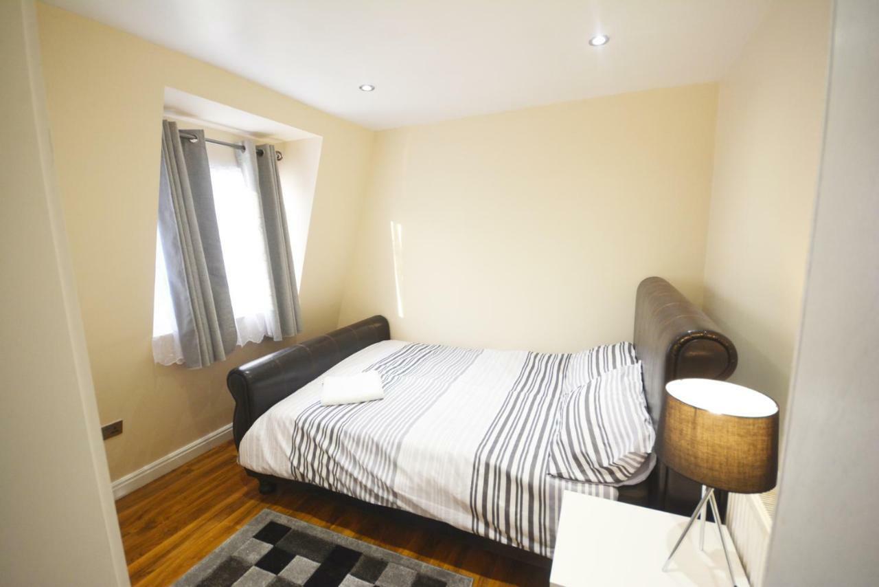 Modern 4 Bedroom Appartement Londen