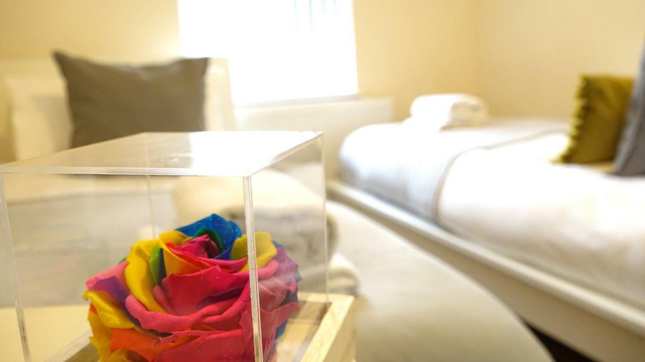 Habitación en casa particular Heathrow Ensuite Rooms- Auto Check In