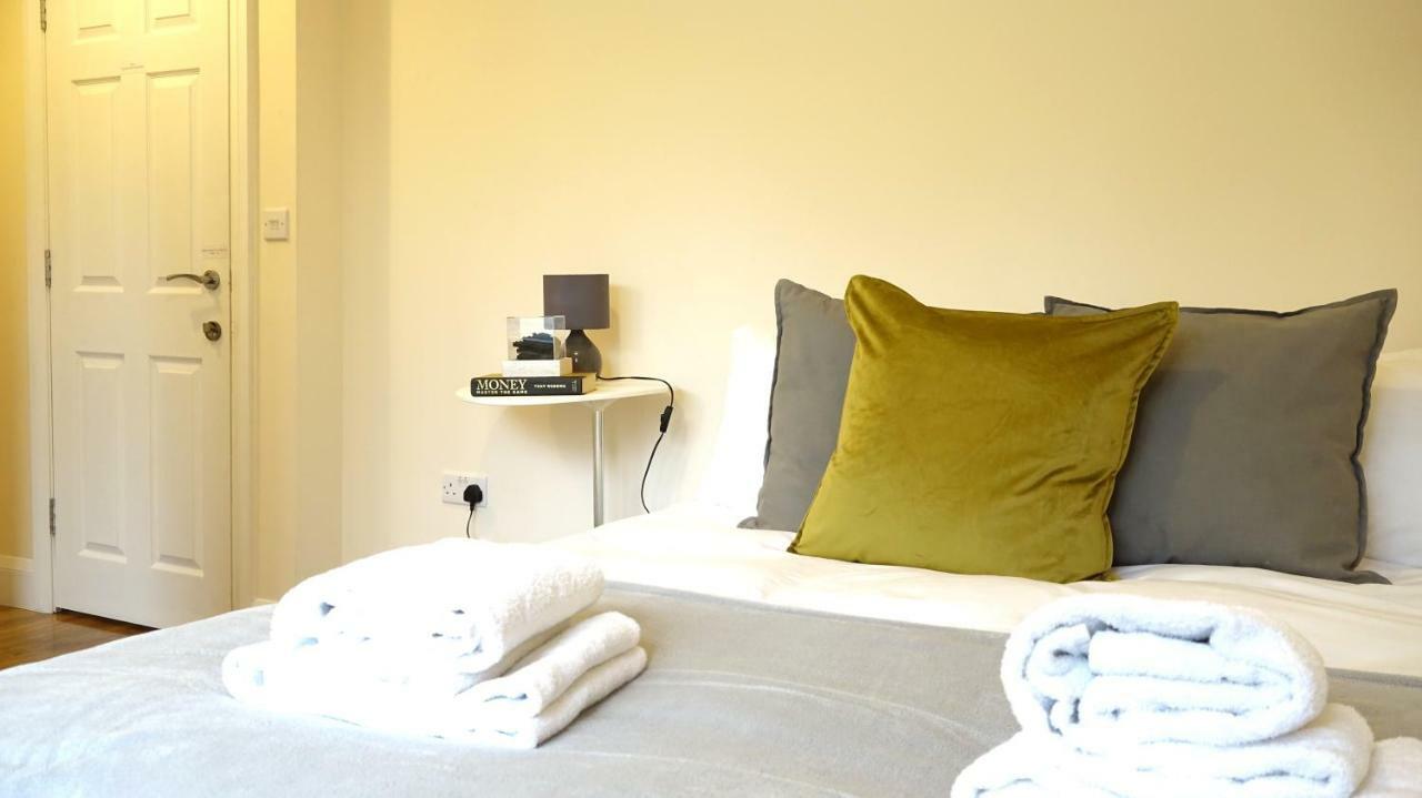 Habitación en casa particular Heathrow Ensuite Rooms- Auto Check In