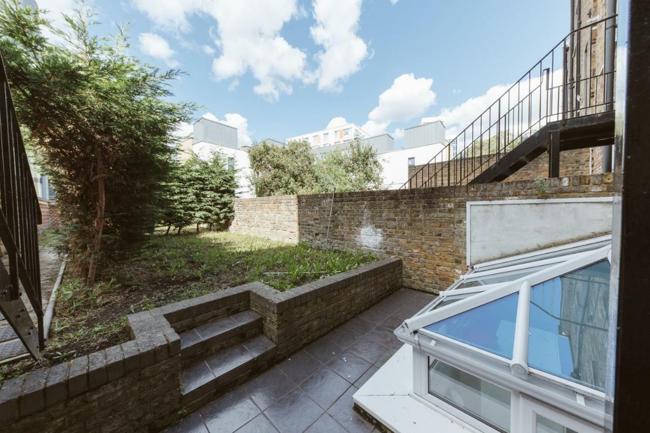 Regent Canal Apartment London