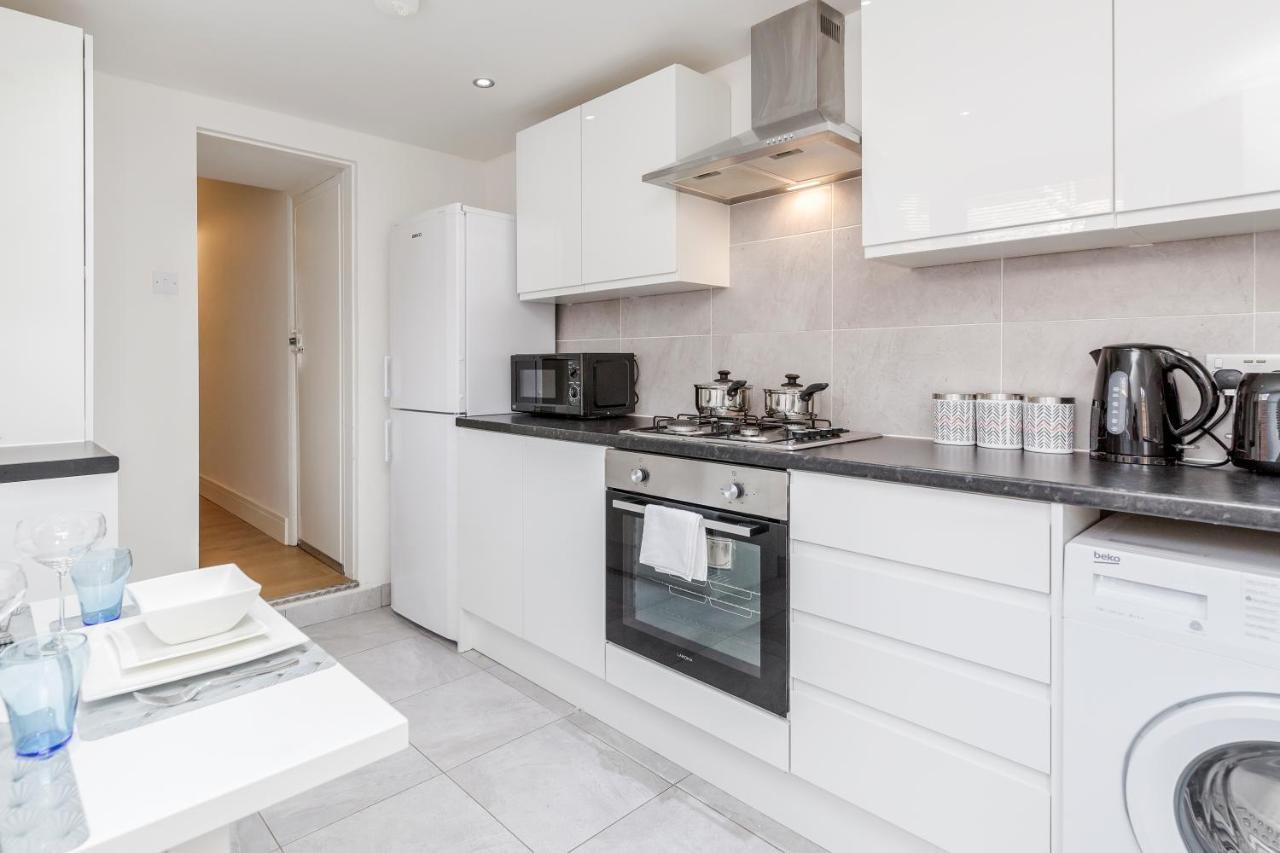 Excel Serviced Apartments: Central Convenience Apartment *