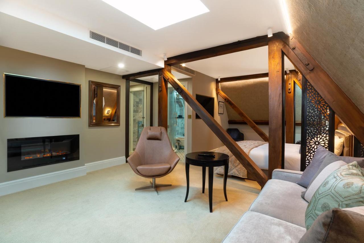 Hotel The Lansbury Heritage A Sunday - Canary Wharf 4*