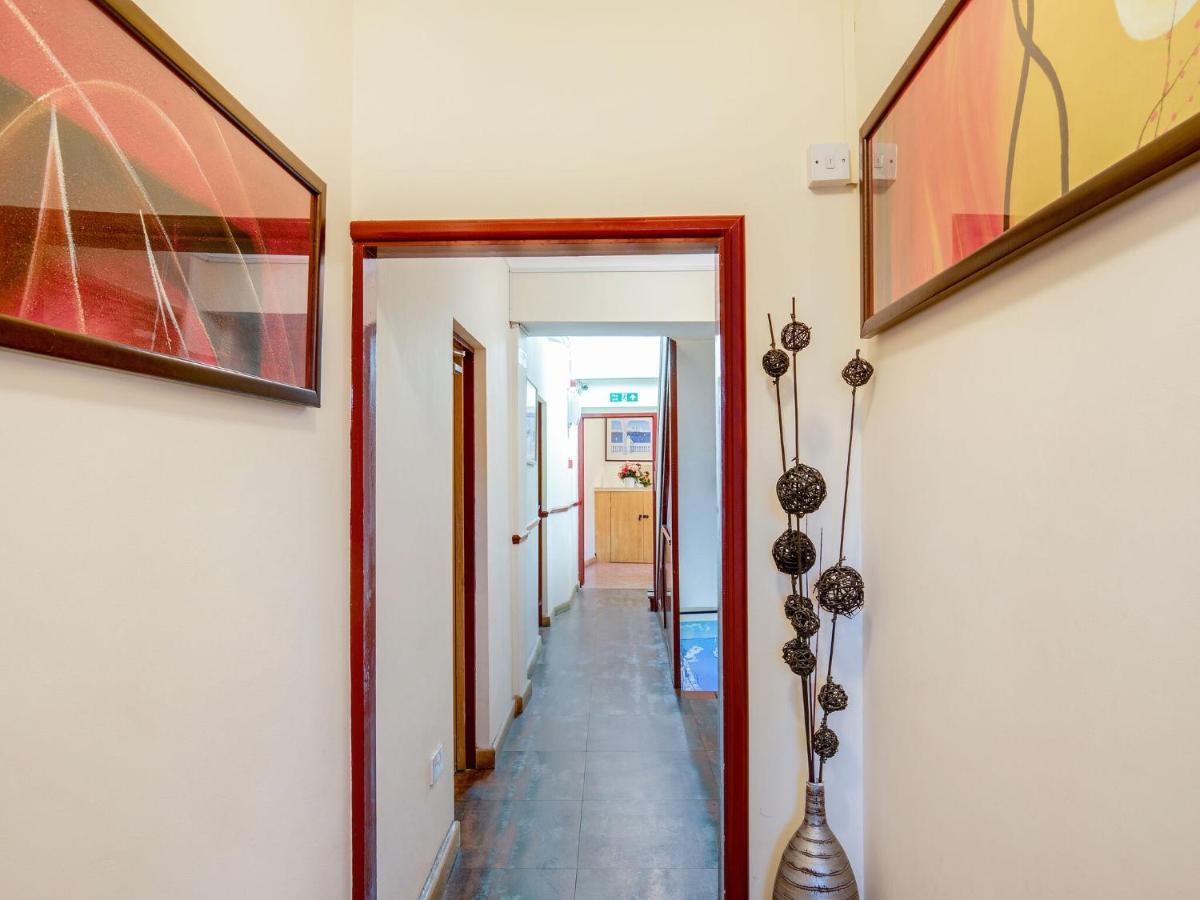 Apartment Lovely In With Patio London