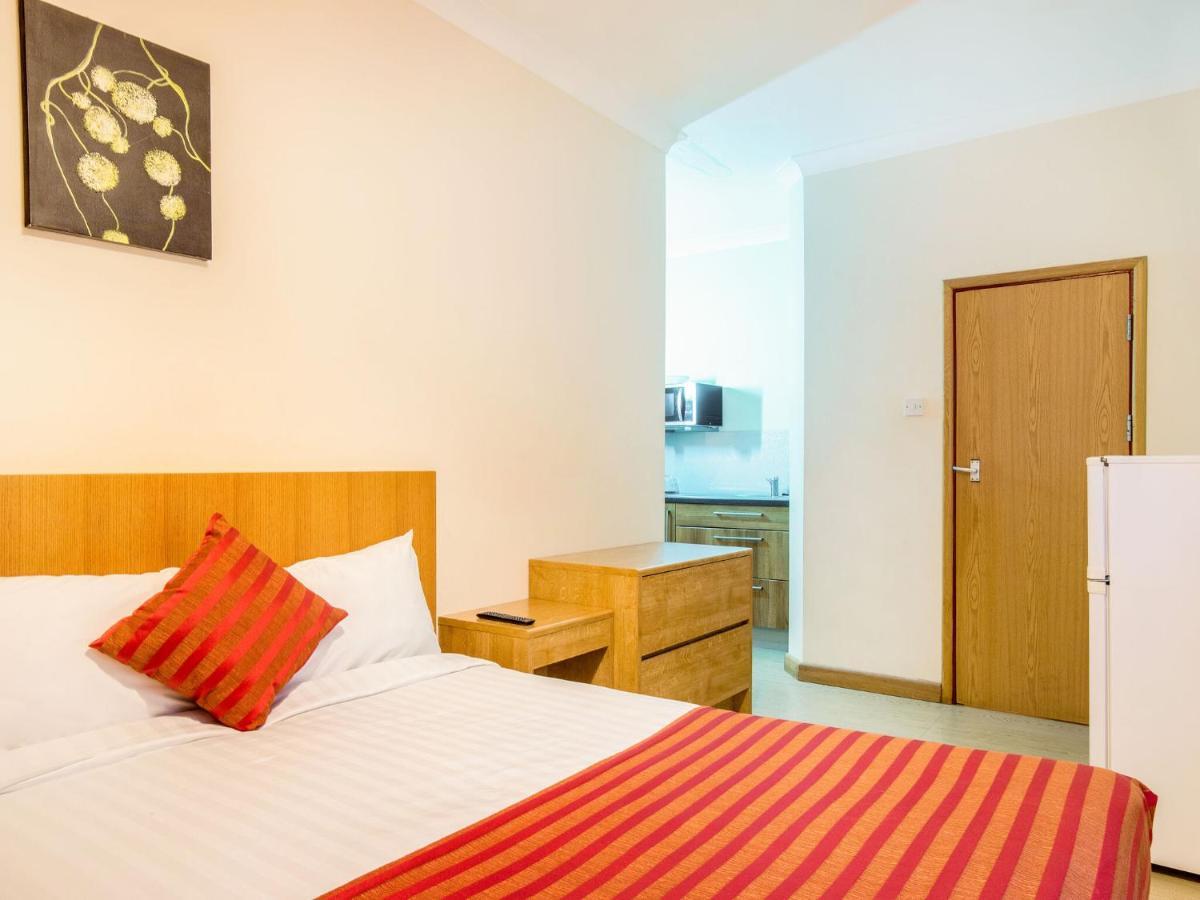 Lovely In With Patio * London