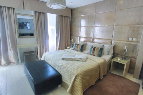 Rez Apartahotel Londres