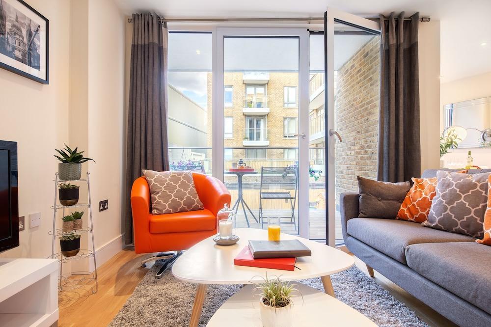 Two Bedroom In Limehouse Londres