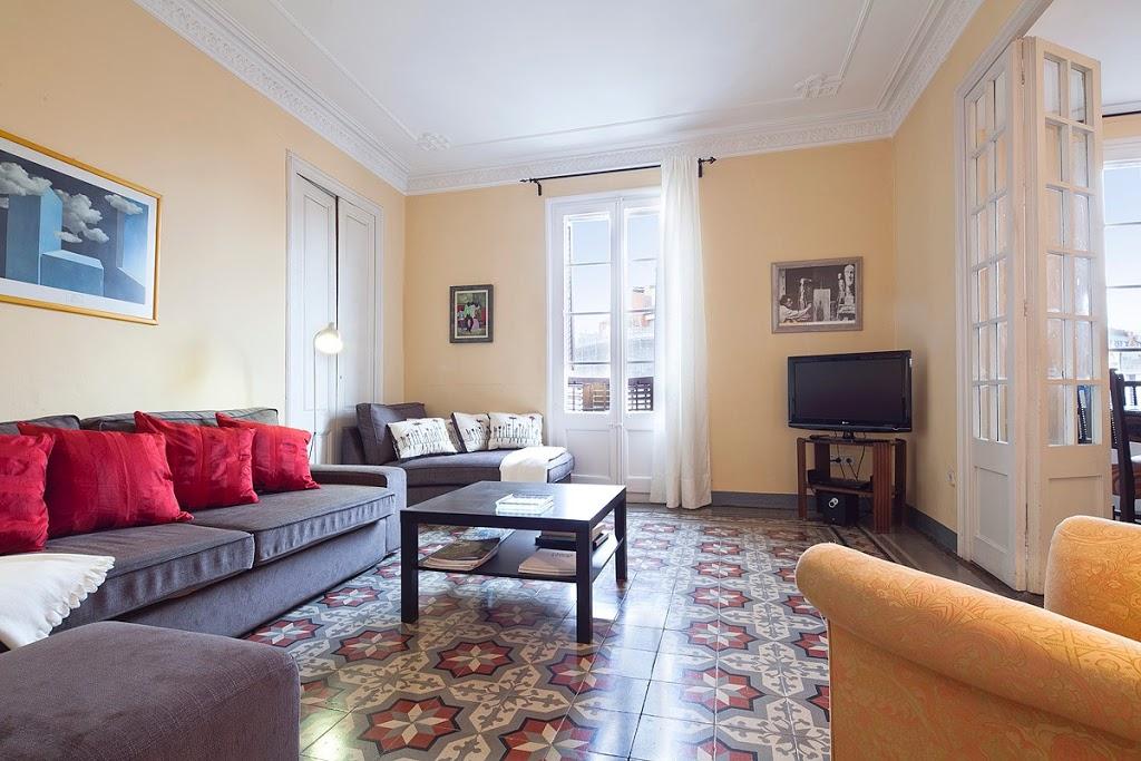 - Whitechapel By Ihg Hotel 4*