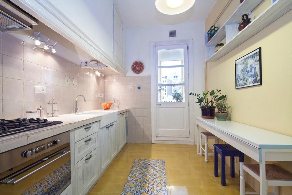 - Whitechapel By Ihg Hotel London