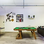 Amazing Flat With Recreational Activities For Large Families!