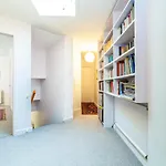 Kynance Mews Rustic And Unique Three Bedroom Mews House With A Private Courtyard