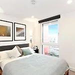 Xquisite Stay Penthouse Apartment