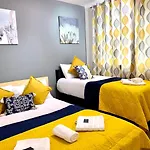 London Excel 2 Bedrooms, Reception, Spacious Apartment