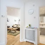 Sunny 2Br Apt In The Heart Of Vauxhall, By Subway Vr