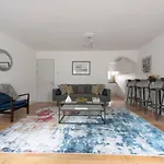 Trendy Tufnell Park Townhouse