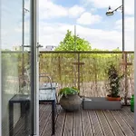 Stunning 1 Bed Canal View - Bethnal Green - London