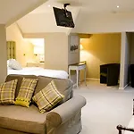 Prince Of Wales - Townhouse