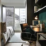 Iq Bankside London