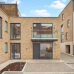 Lux Apartments In Fulham
