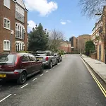 London Bridge I Bed Apartment By Tower Bridge - Great Location Close To Transport Links