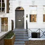 Luxurious 1 Bedroom Apartment - Minutes From Angel Tube St.