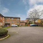 Exclusive Home In Acton By Underthedoormat
