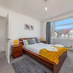 Flourish Apartments - The Avenue - Tottenham