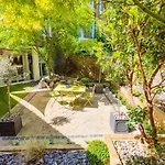 Stunning Home Near Earl\'S Court By Underthedoormat