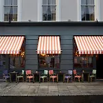 Artist Residence London