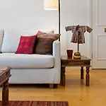 Elegant Flat In Bayswater, West London