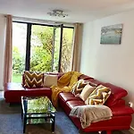 Fs Luxury Apartments