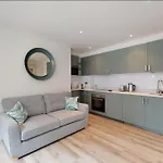 Beautiful 1 Bedroom Flat In Chelsea