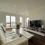 Apartment in Greenwich