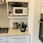 Cozy Apartment In Hampstead Heath