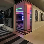 Trendy Studio Apartments At Iq Hammersmith In London