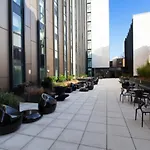Trendy Studio Apartments At Iq Hammersmith In London