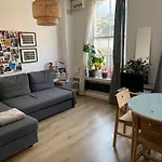 Clerkenwell Apartments By Dc London Rooms