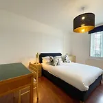 Regent House Apartment