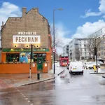 Lovely Studio In London With Patio