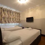 Hyde Park Suites - Apartments