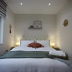 Lovely Apartment In Aldgate East 5