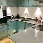 One Bedroom Apartment In Kings Cross