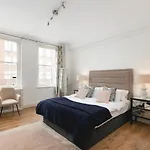 **Authentic&Spacious 5 Bed Apartment/Hyde Park**