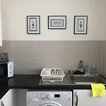 Luxury 2 Bedroom Flat in Abbey Wood, London