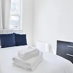 Elegant Studio In Euston