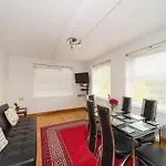 Tower Bridge Apartment