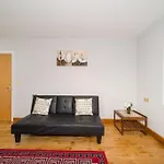 Tower Bridge Apartment